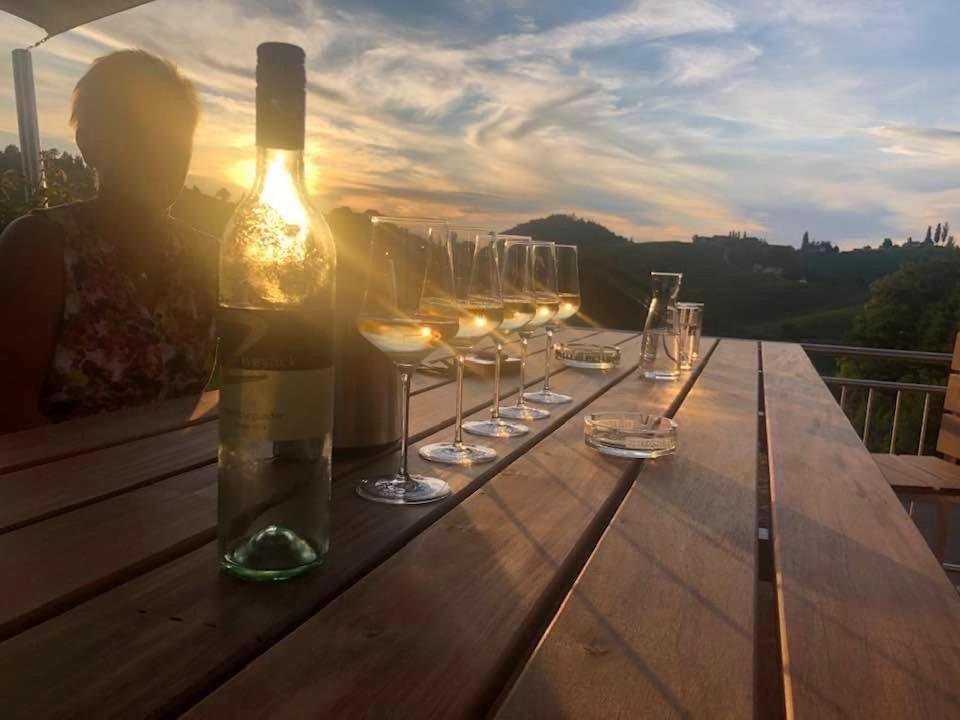 Zweytick Gaestezimmer Weingut Рач-ан-дер-Вайнштрассе Екстер'єр фото