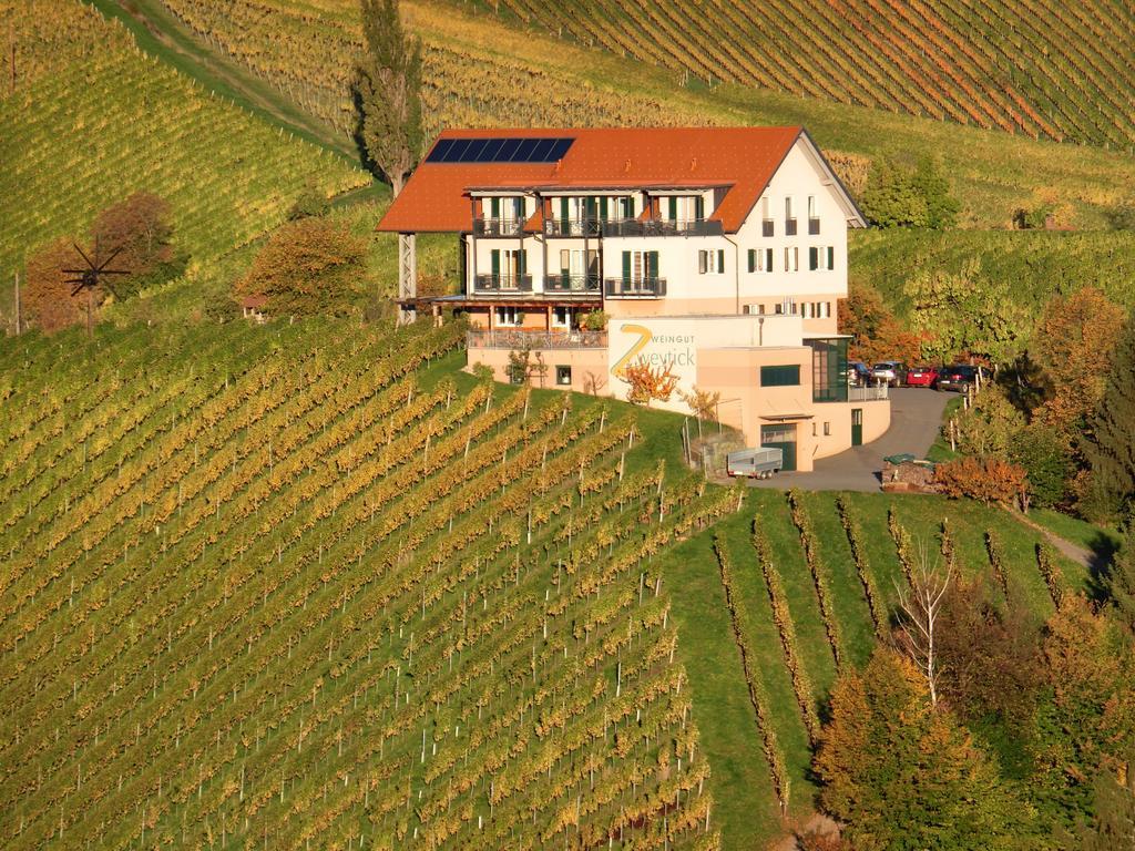 Zweytick Gaestezimmer Weingut Рач-ан-дер-Вайнштрассе Екстер'єр фото